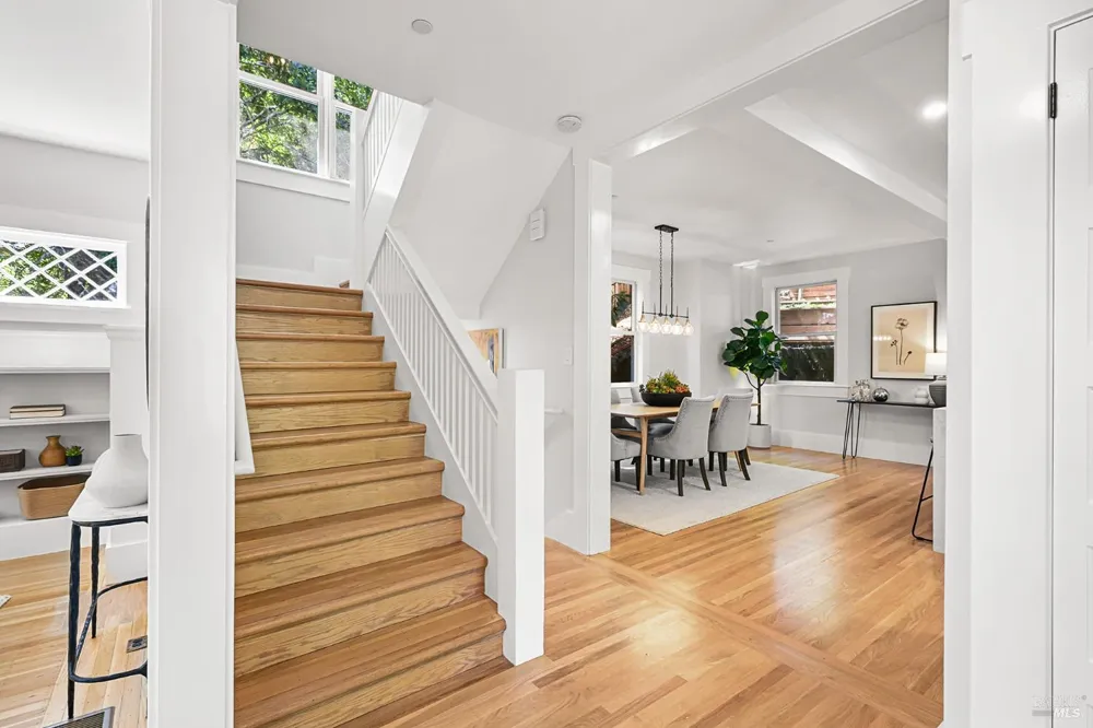 220 Laurel Avenue San Anselmo, CA 94960