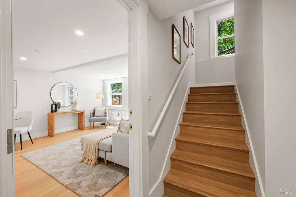 220 Laurel Avenue San Anselmo, CA 94960