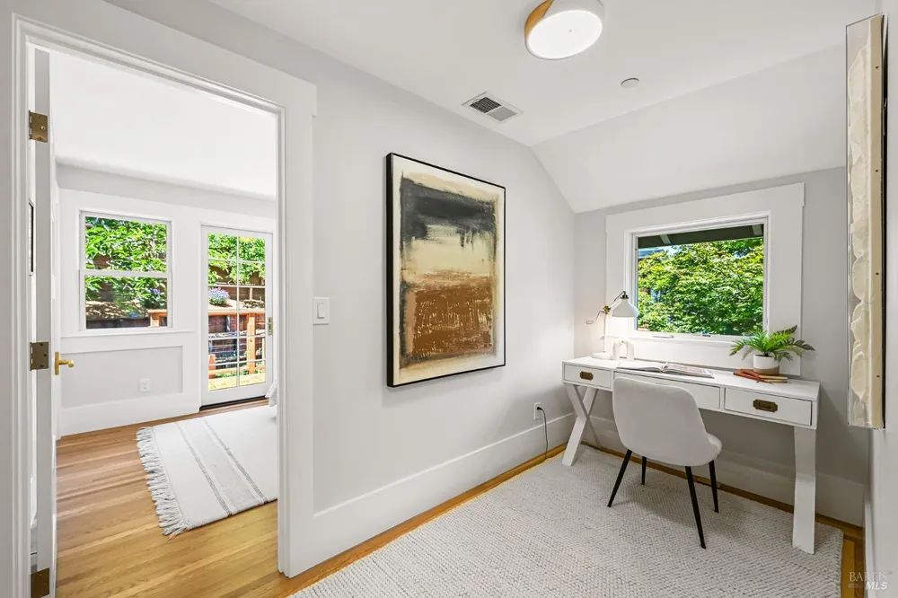 220 Laurel Avenue San Anselmo, CA 94960