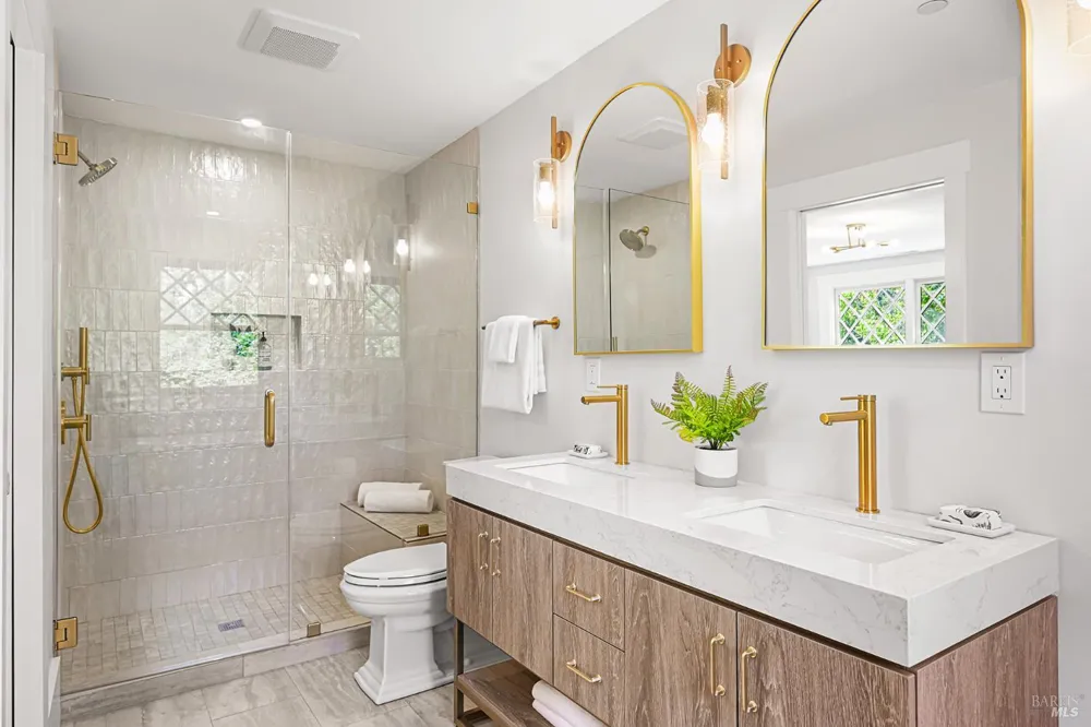 220 Laurel Avenue San Anselmo, CA 94960