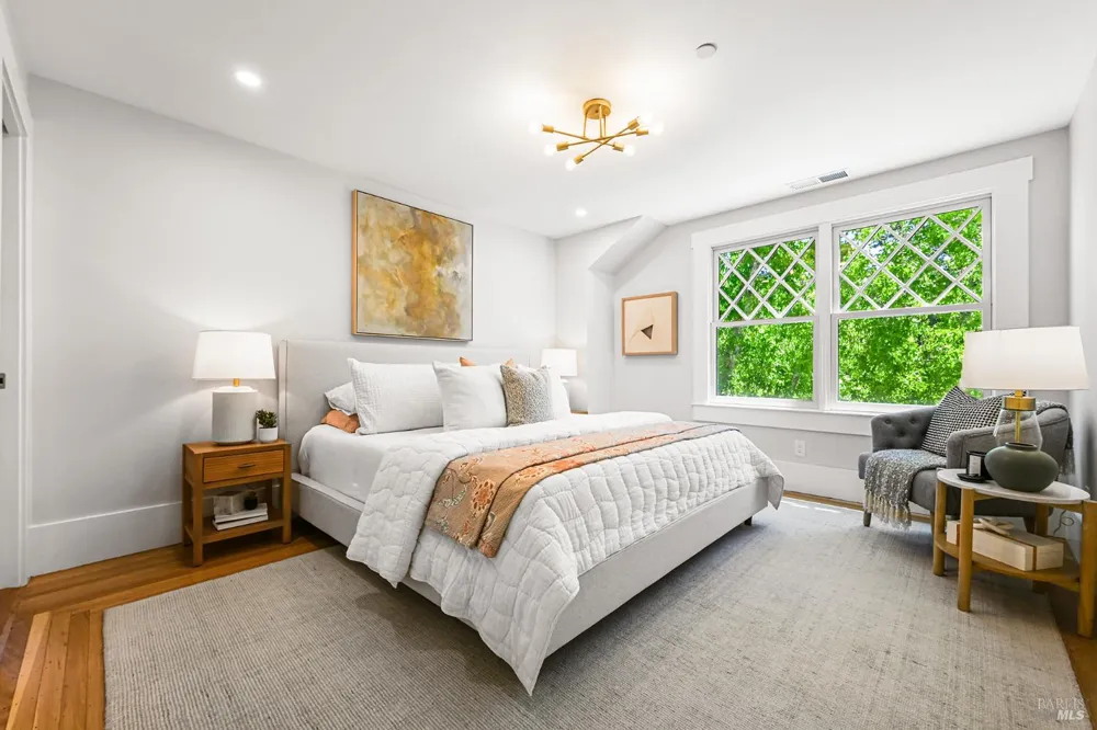 220 Laurel Avenue San Anselmo, CA 94960