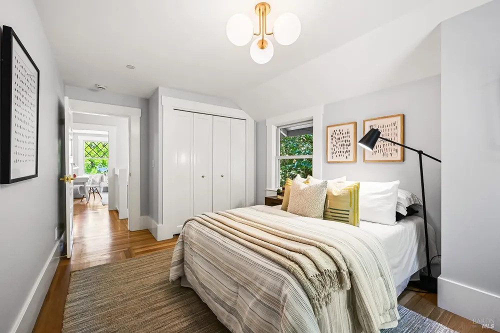 220 Laurel Avenue San Anselmo, CA 94960