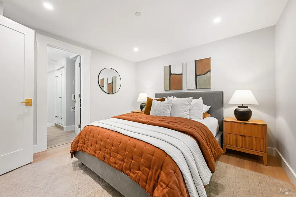 220 Laurel Avenue San Anselmo, CA 94960