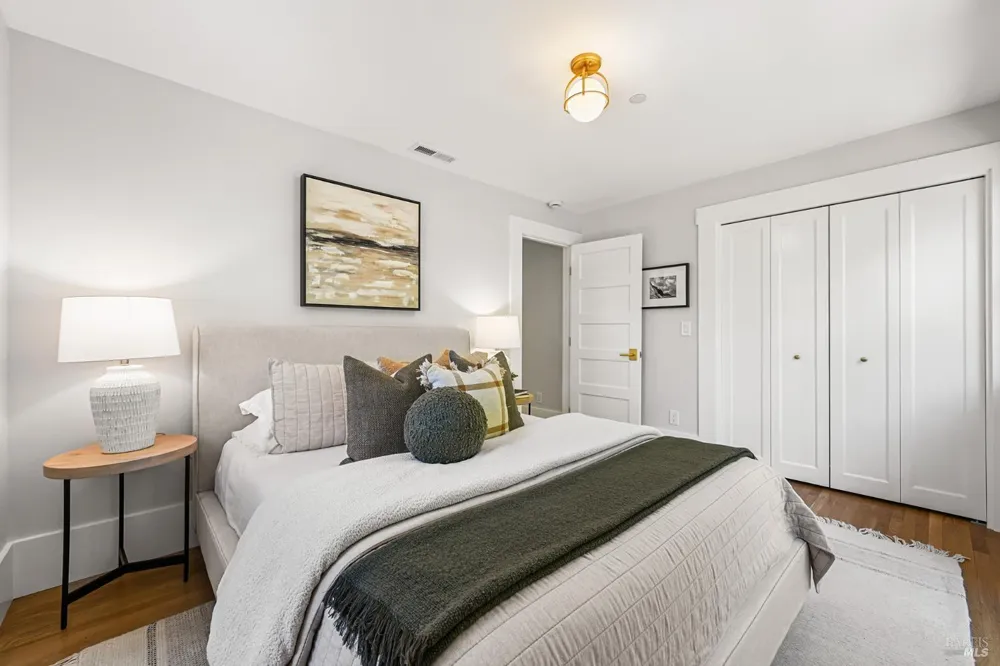 220 Laurel Avenue San Anselmo, CA 94960