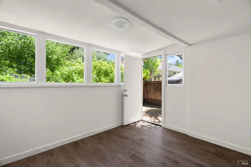 1406 Myrtle Street Calistoga, CA 94515