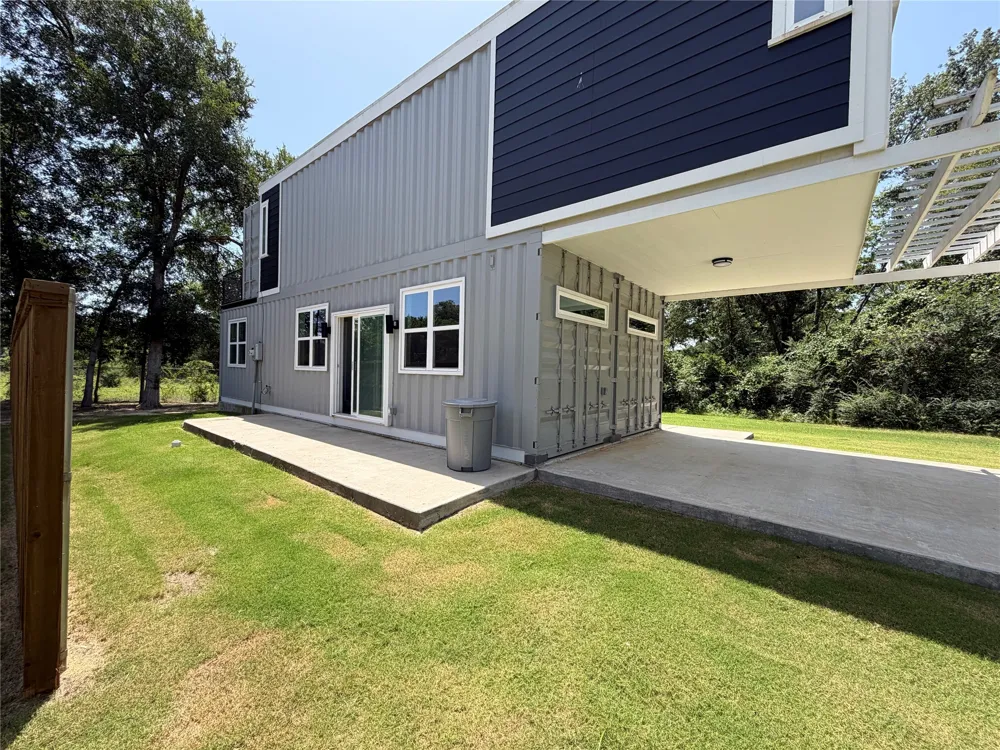 1232 Kennie Drive Commerce, TX 75428