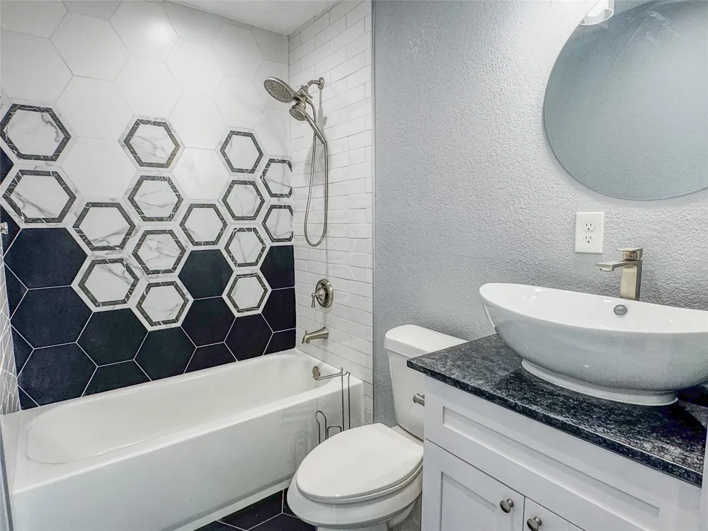 1232 Kennie Drive Commerce, TX 75428