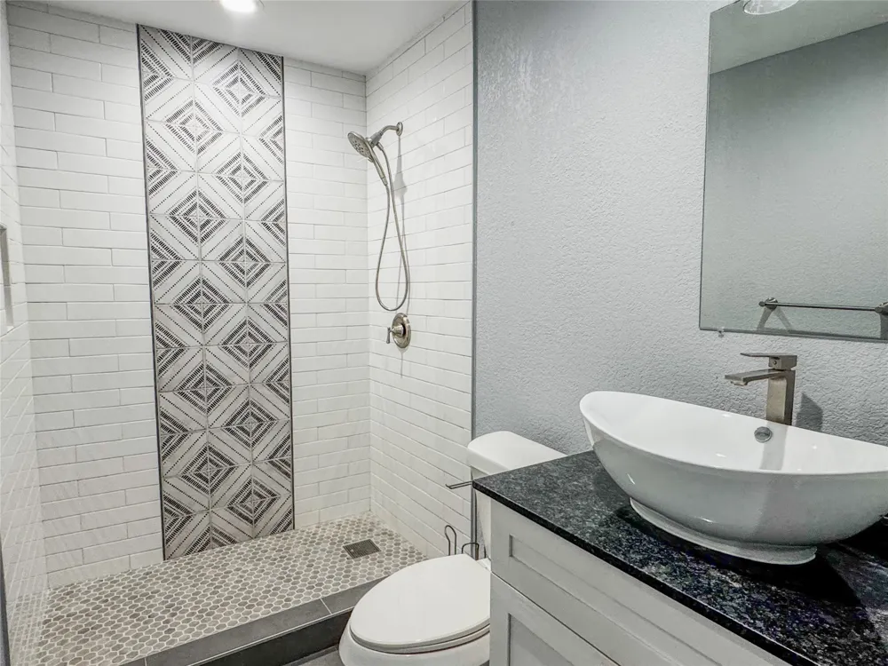 1232 Kennie Drive Commerce, TX 75428