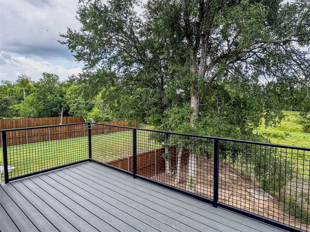 1232 Kennie Drive Commerce, TX 75428