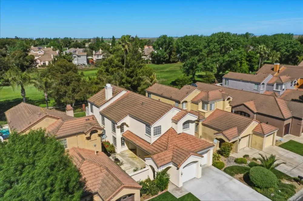 2595 Cherry Hills Drive Discovery Bay, CA 94505