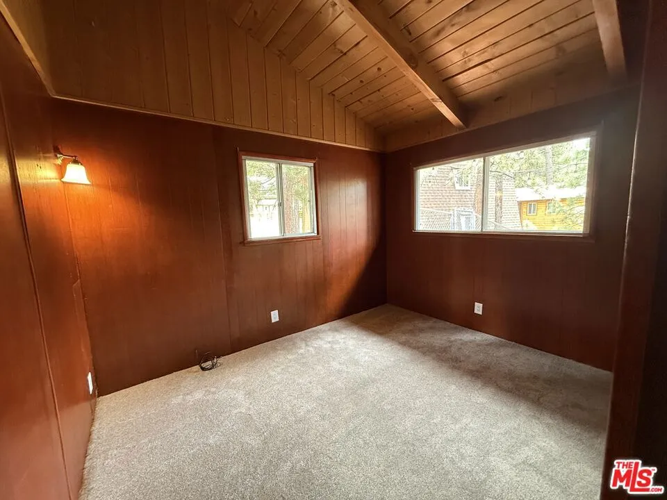 42995 Sunset Drive Big Bear, CA 92315
