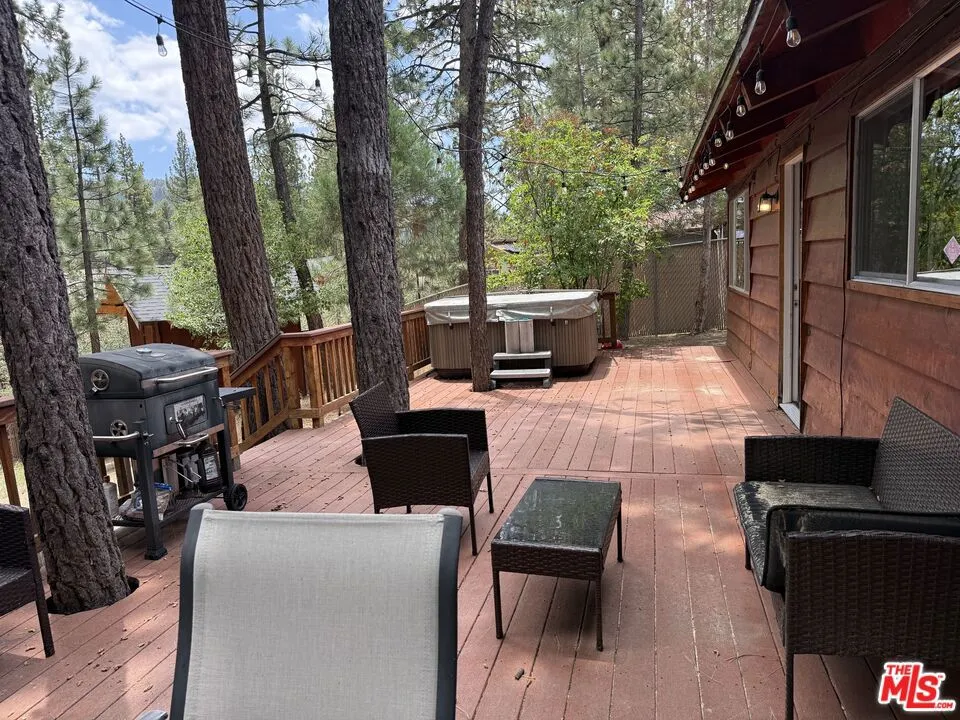 42995 Sunset Drive Big Bear, CA 92315