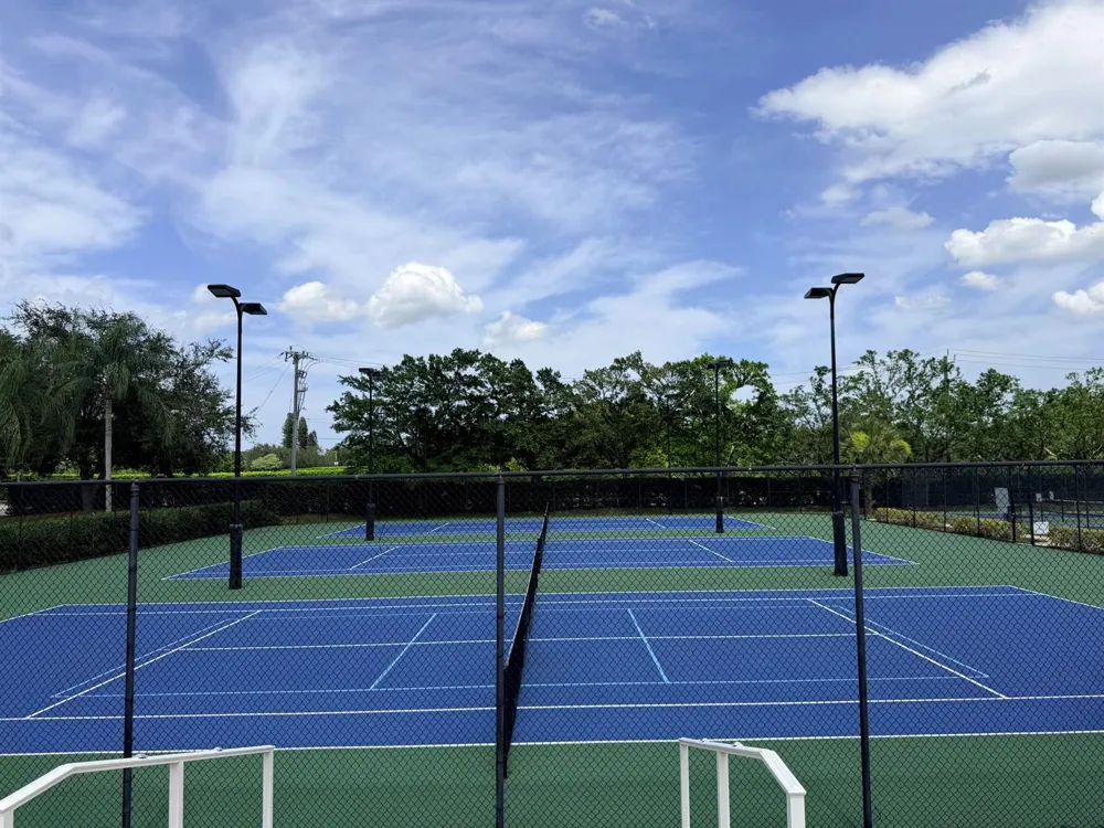 8870 Woodside Court Davie, FL 33328