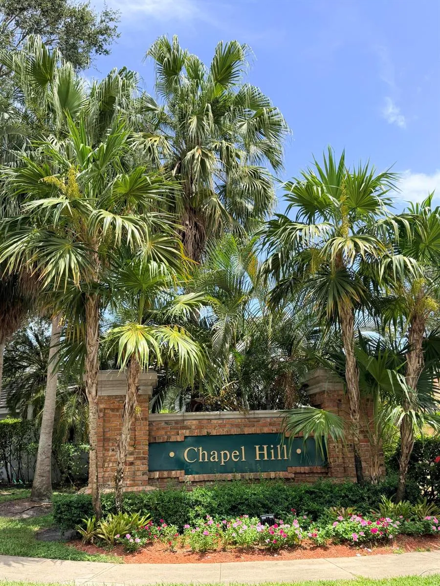 8870 Woodside Court Davie, FL 33328