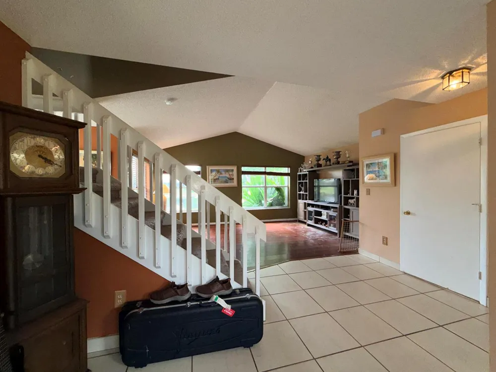 8870 Woodside Court Davie, FL 33328