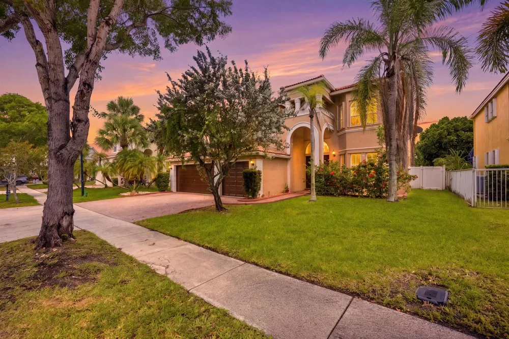 16918 SW 16th Street Pembroke Pines, FL 33027