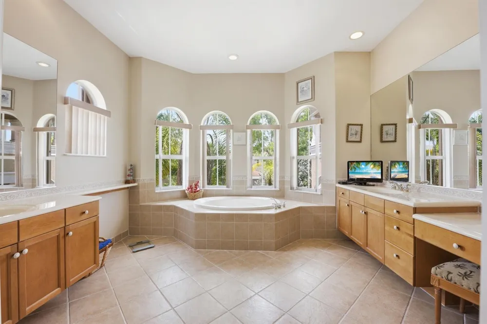 16918 SW 16th Street Pembroke Pines, FL 33027