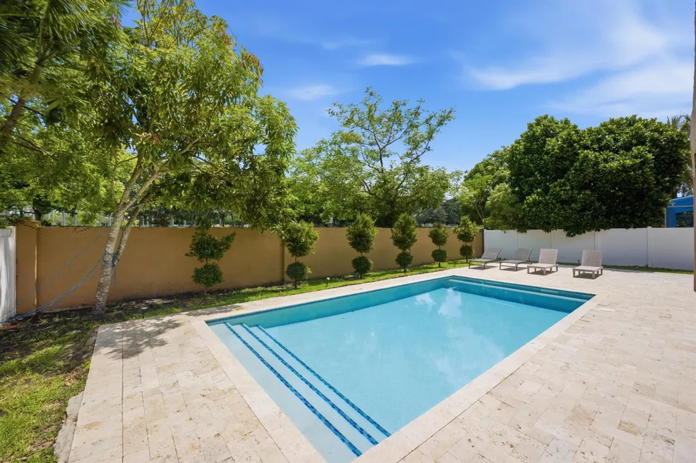 16918 SW 16th Street Pembroke Pines, FL 33027