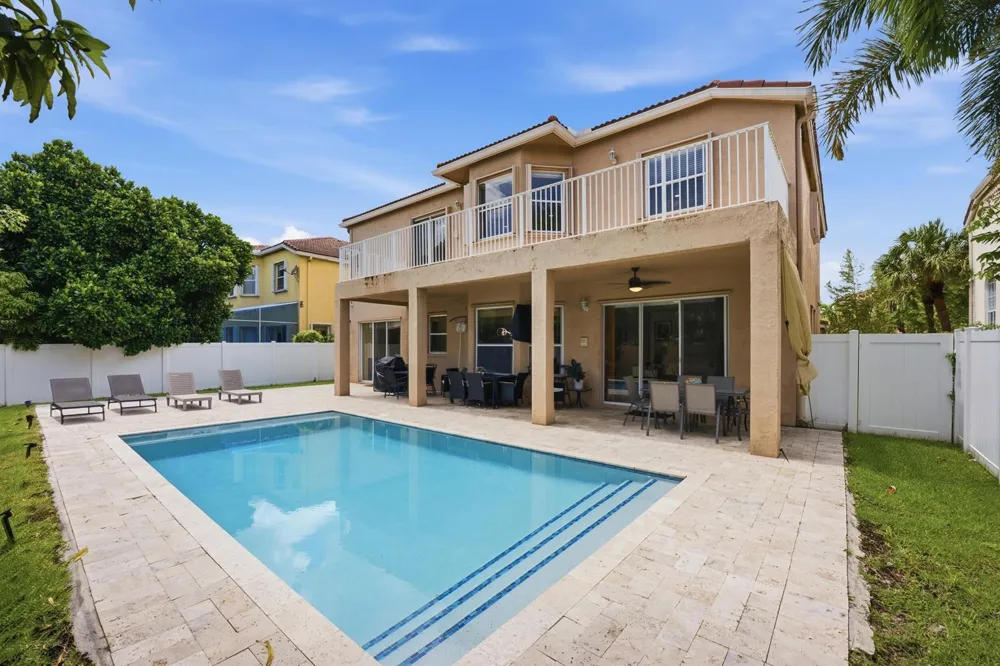 16918 SW 16th Street Pembroke Pines, FL 33027