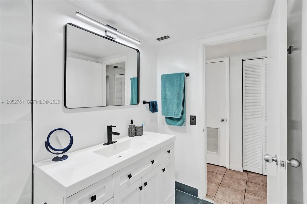 7430 Miami Lakes Dr #E107 Miami Lakes, FL 33014