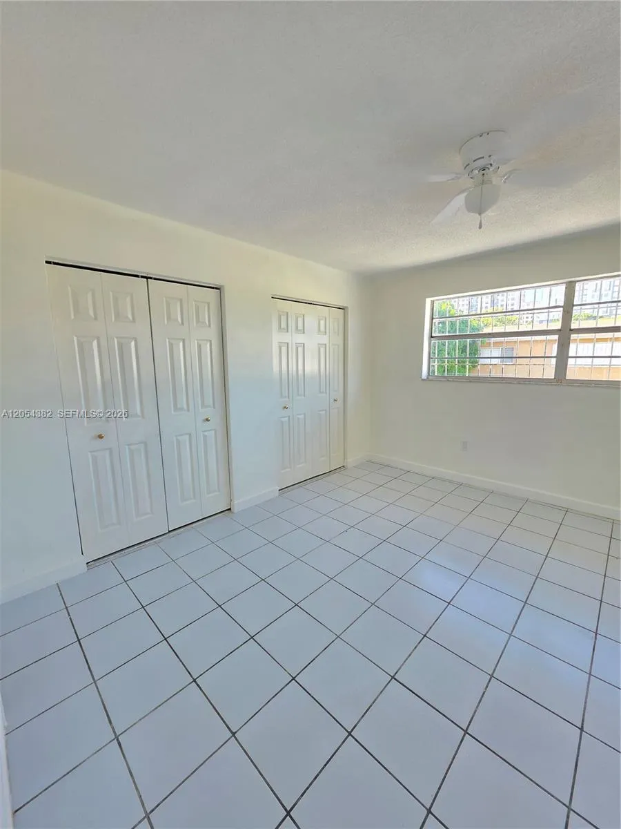 10972 SW 4th St #J2 Sweetwater, FL 33174