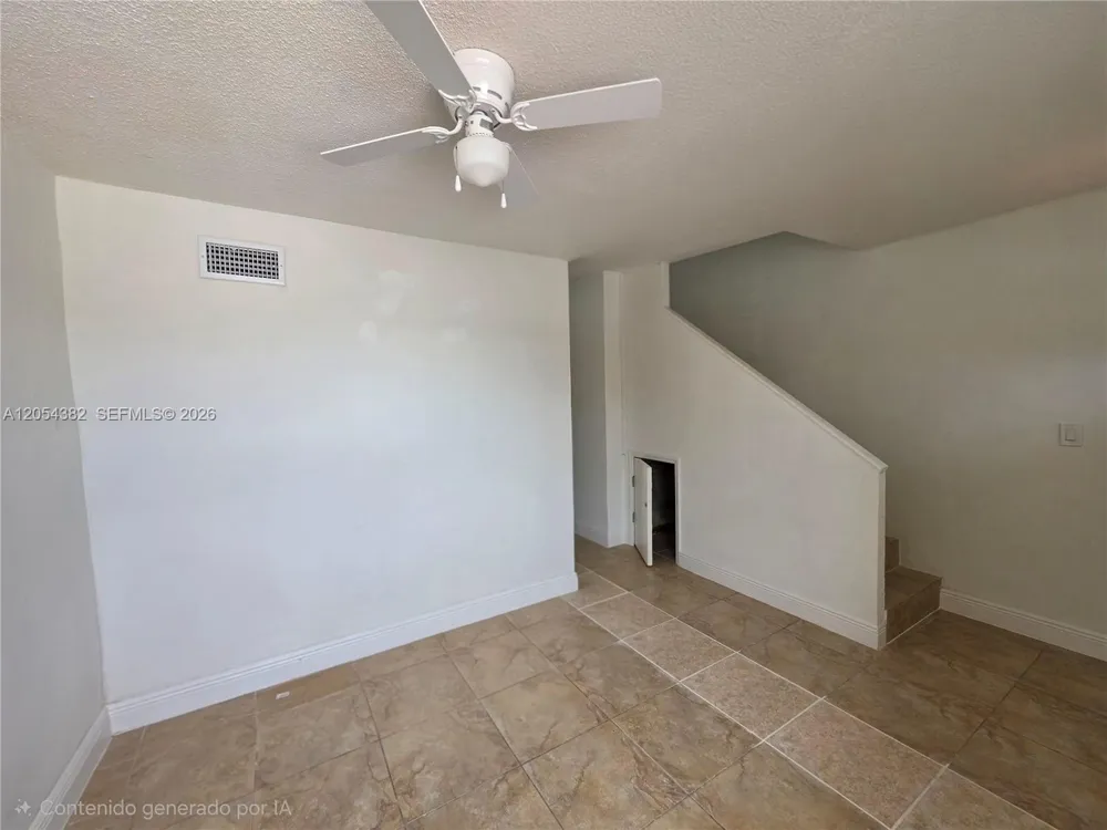 10972 SW 4th St #J2 Sweetwater, FL 33174