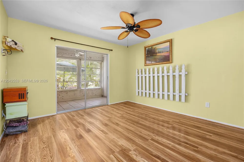 1001 Pine Isle Ln #1001 Naples, FL 34112