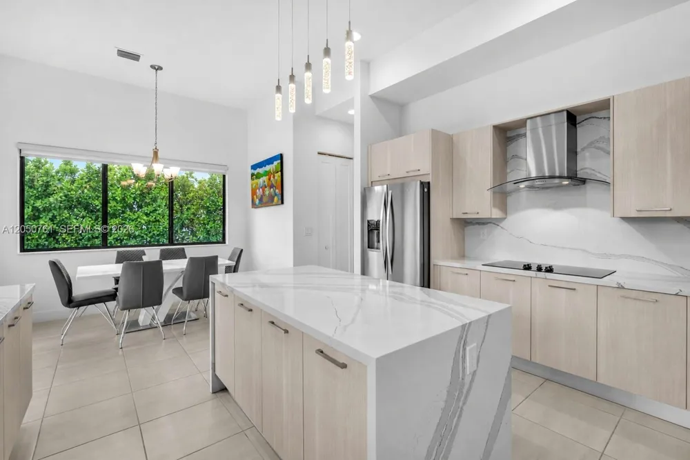 10702 SW 53rd St Cooper City, FL 33328