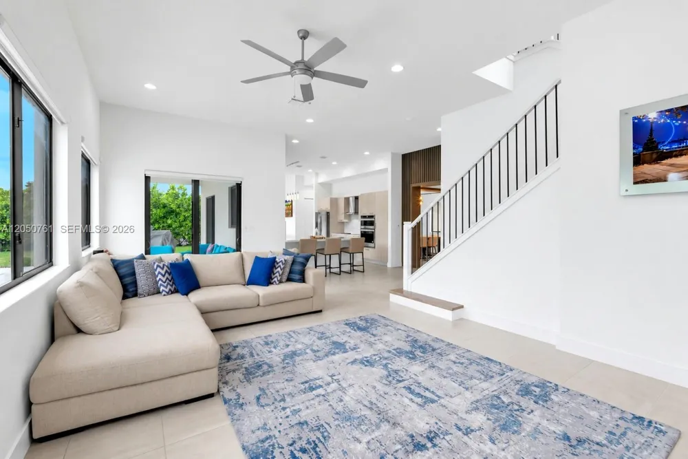 10702 SW 53rd St Cooper City, FL 33328