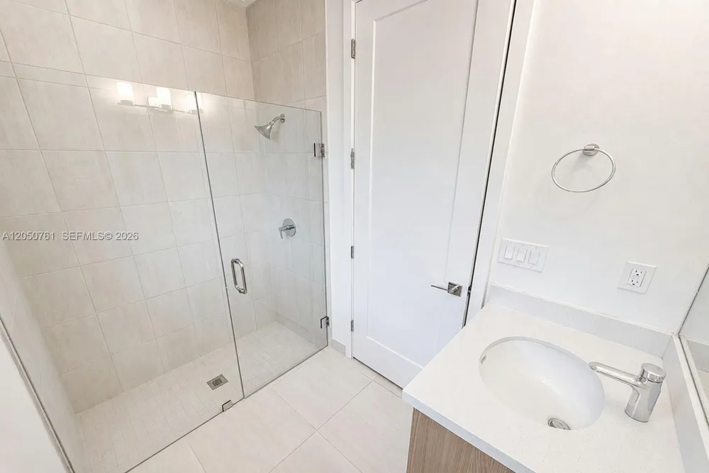 10702 SW 53rd St Cooper City, FL 33328