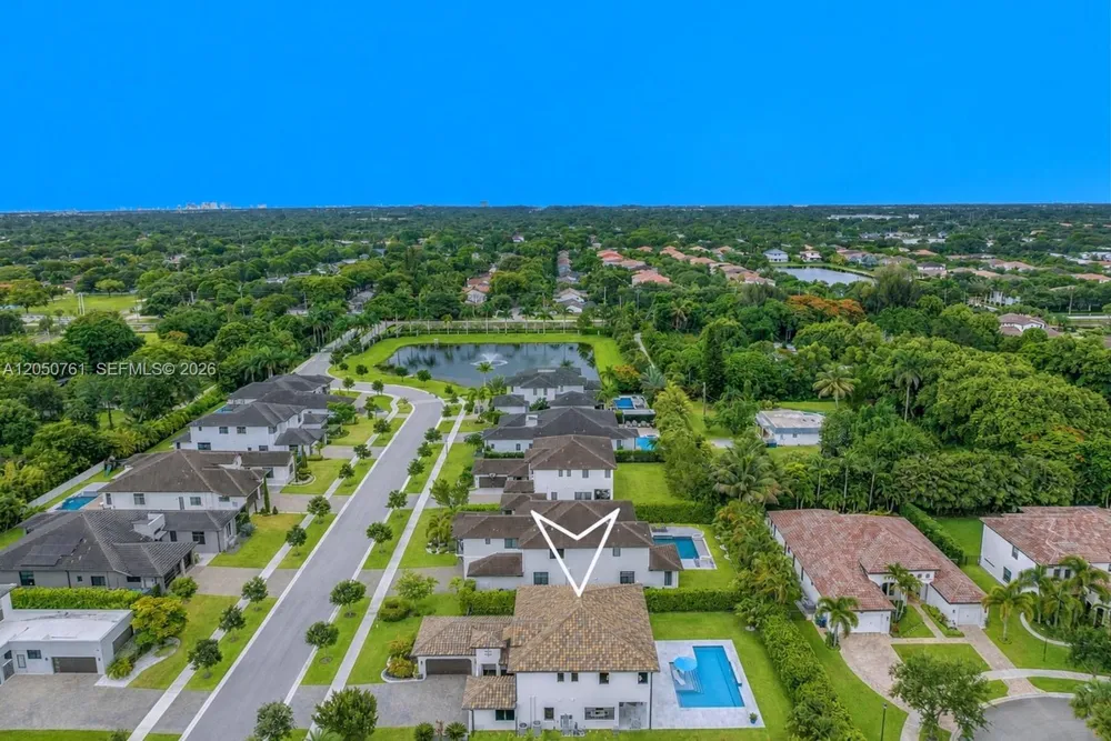 10702 SW 53rd St Cooper City, FL 33328