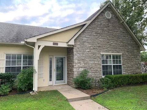 8410 E 74th Court
