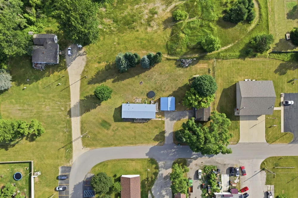 260 W Hayes Street Morton Township, MI 49332