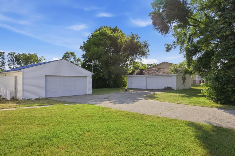 260 W Hayes Street Morton Township, MI 49332