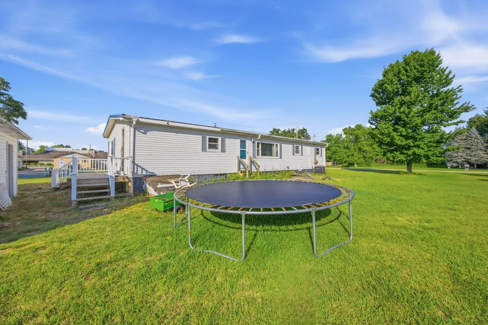 260 W Hayes Street Morton Township, MI 49332