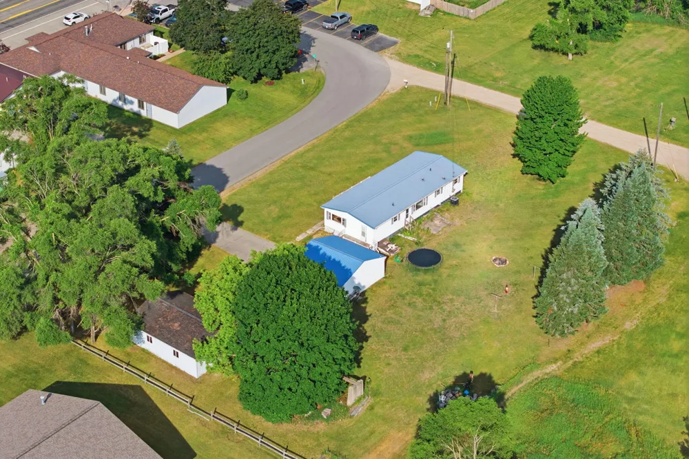 260 W Hayes Street Morton Township, MI 49332