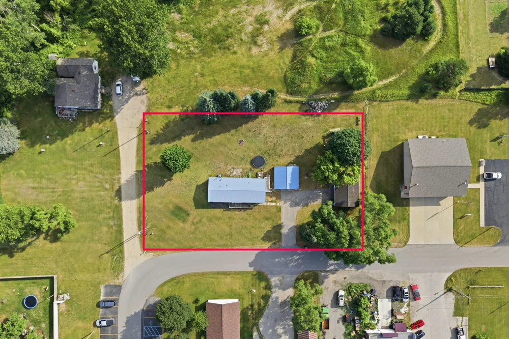 260 W Hayes Street Morton Township, MI 49332