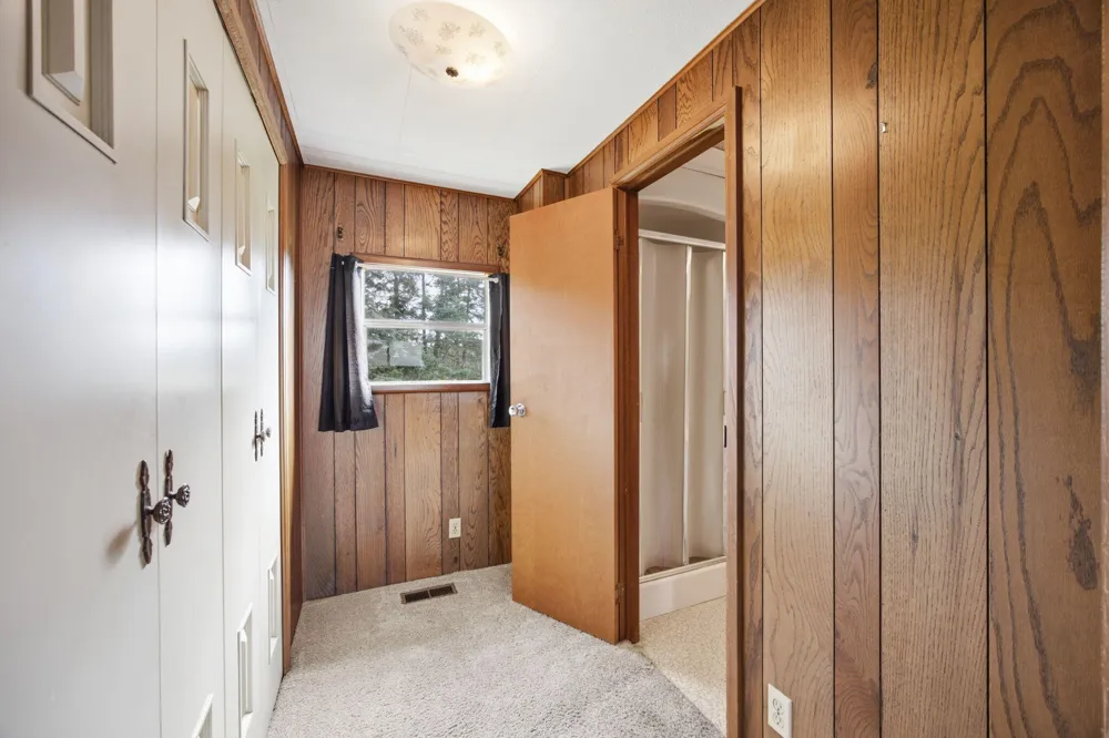 260 W Hayes Street Morton Township, MI 49332