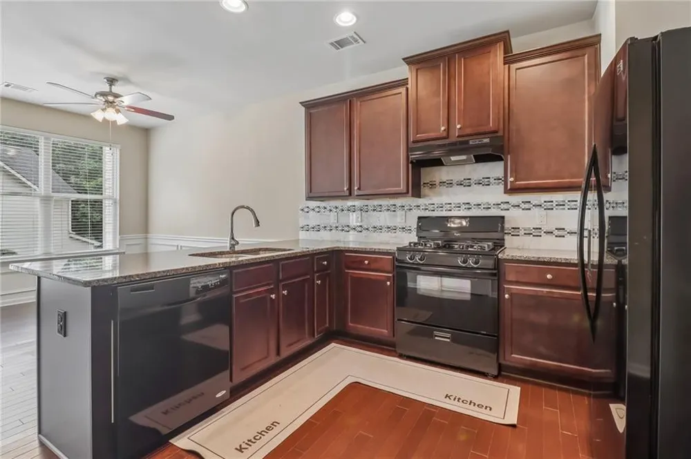 55 Grampian Way Marietta, GA 30008