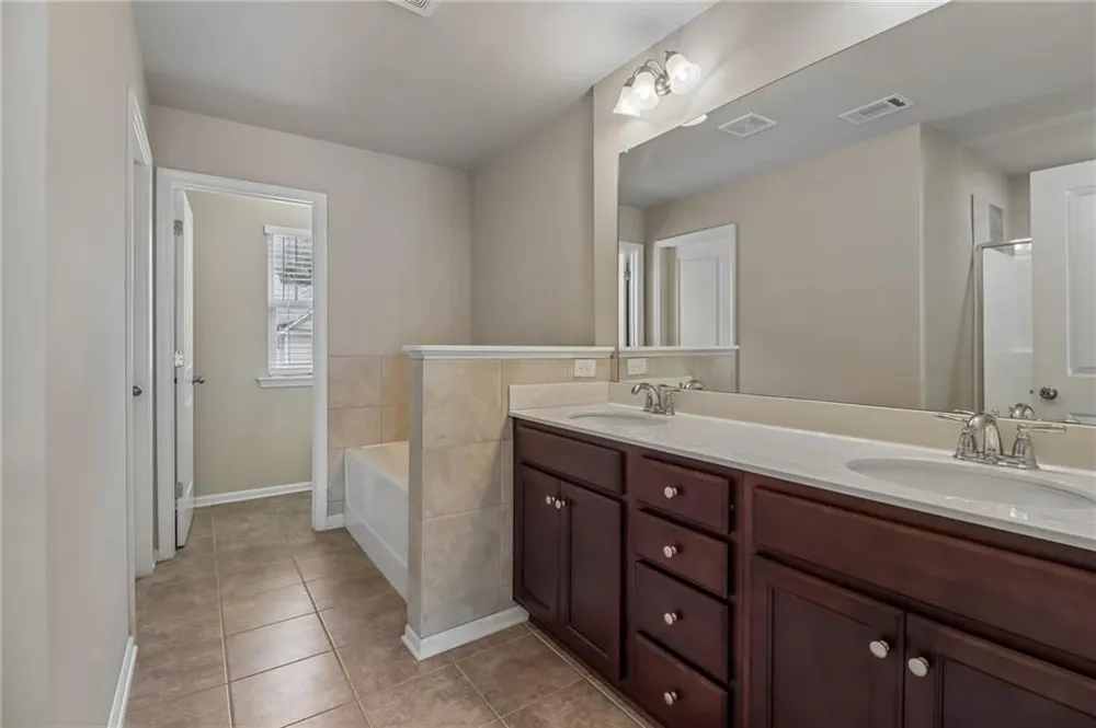 55 Grampian Way Marietta, GA 30008