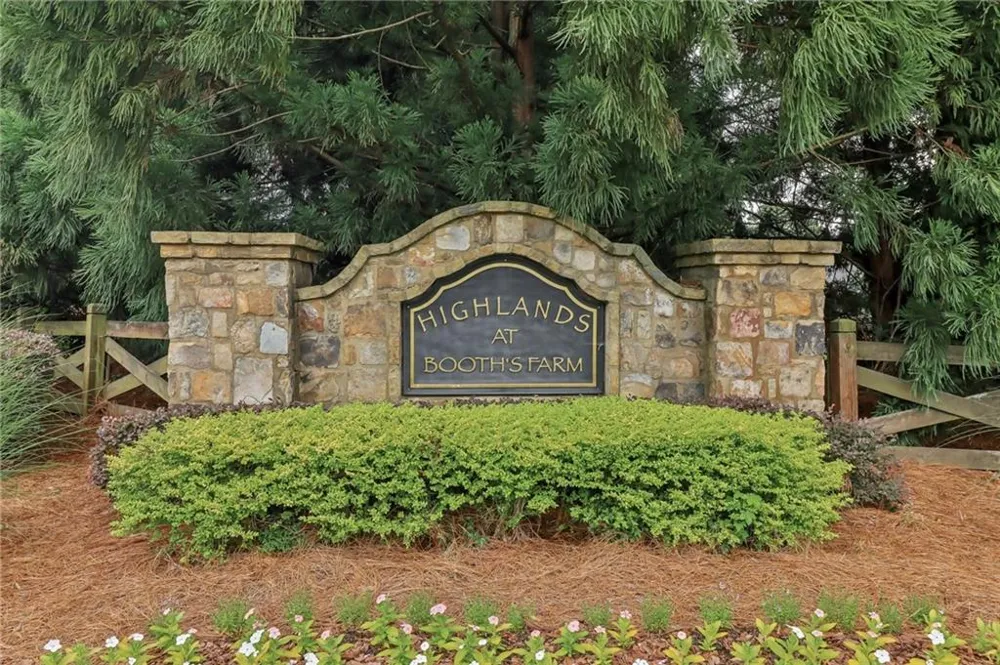 55 Grampian Way Marietta, GA 30008
