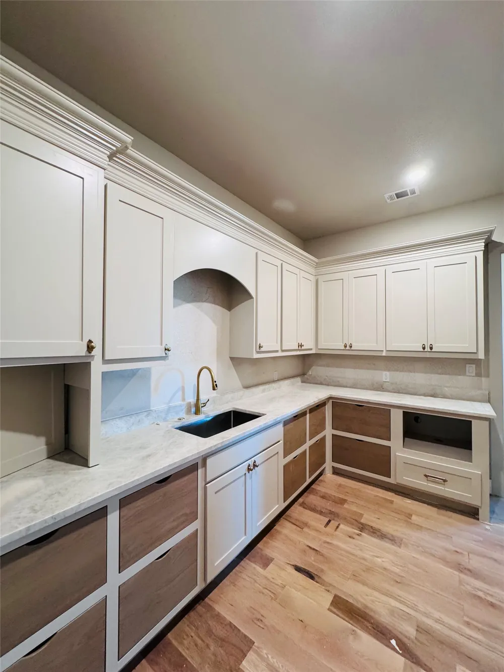 4009 Charleston Peak Aledo, TX 76008