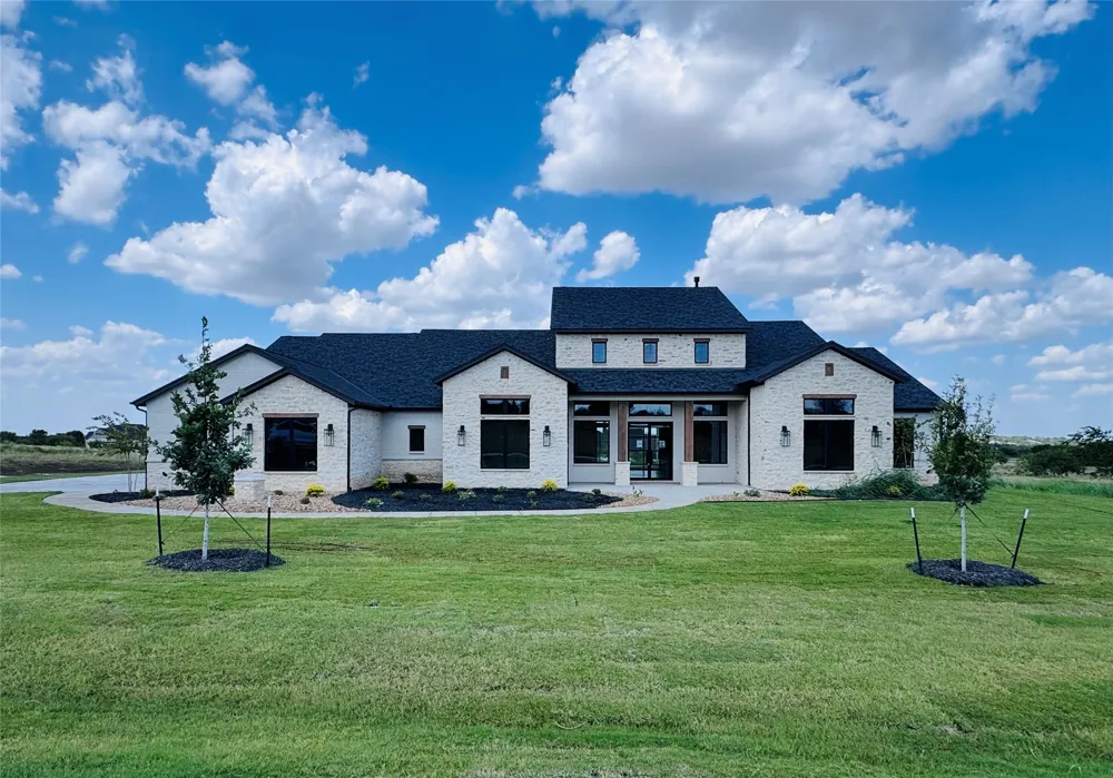 4009 Charleston Peak Aledo, TX 76008
