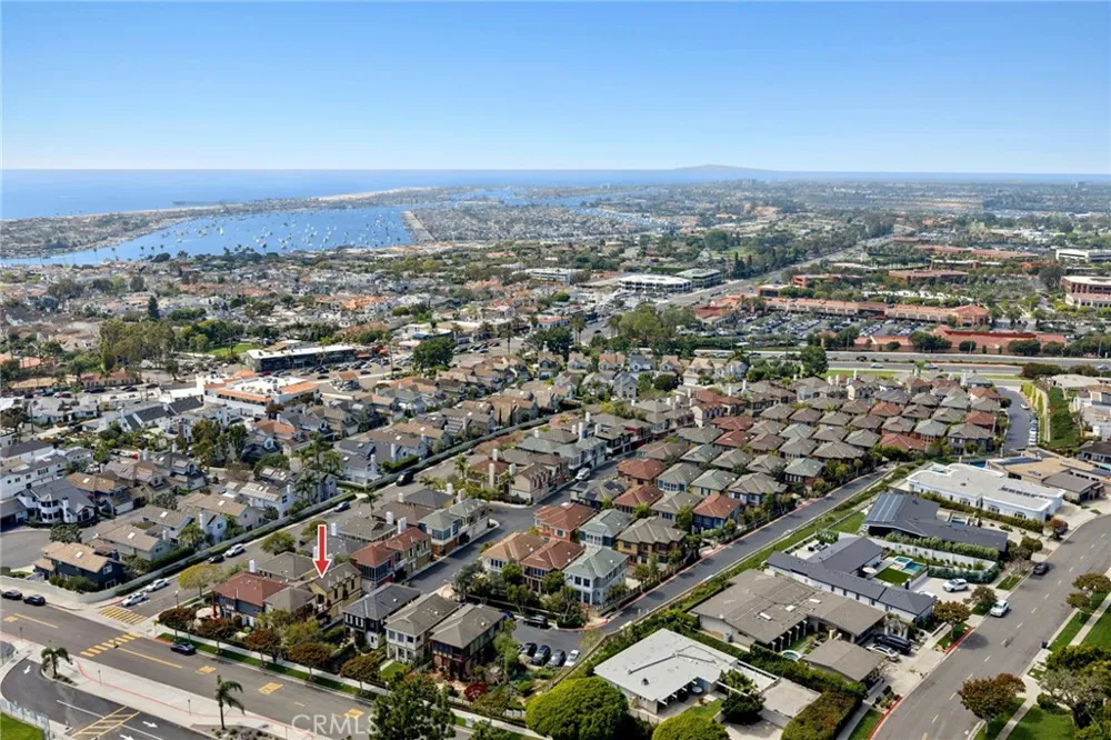 2741 Bungalow Corona del Mar, CA 92625