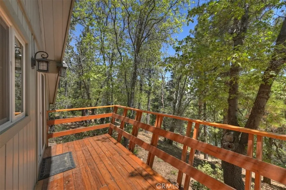 1710 Canyon Crest Big Bear Lake, CA 92315