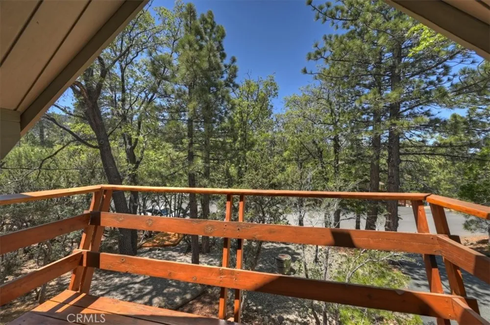 1710 Canyon Crest Big Bear Lake, CA 92315