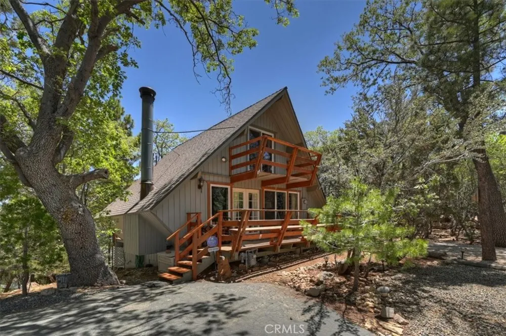 1710 Canyon Crest Big Bear Lake, CA 92315
