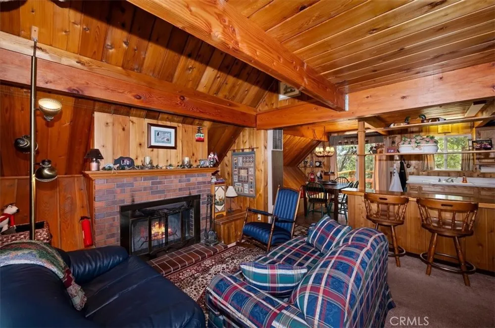 1710 Canyon Crest Big Bear Lake, CA 92315