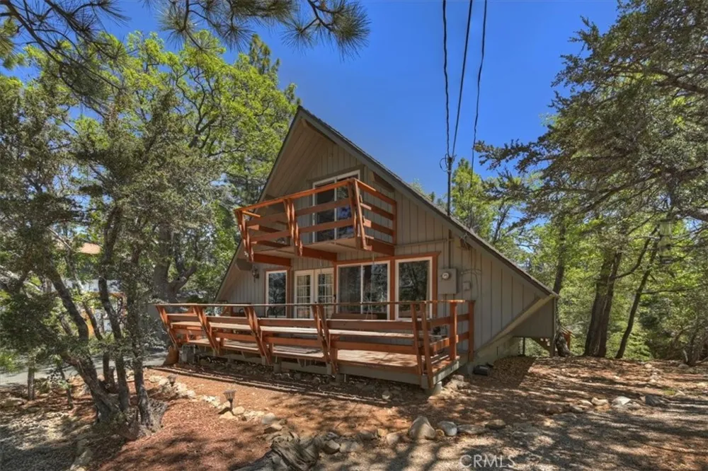 1710 Canyon Crest Big Bear Lake, CA 92315