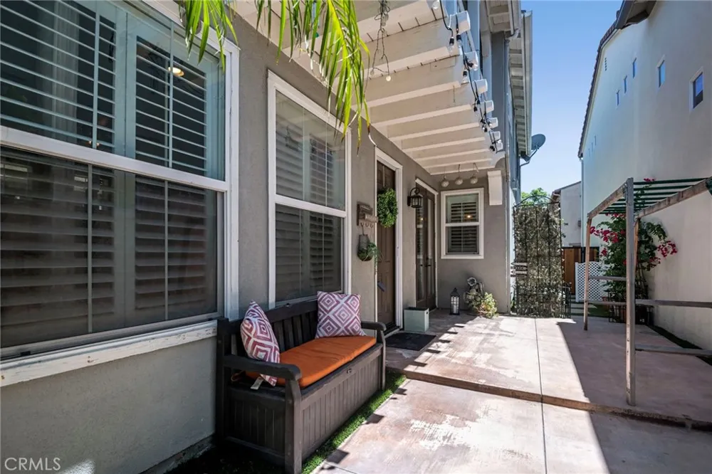 32 Sklar Ladera Ranch, CA 92694